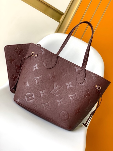 Louis Vuitton neverfull M46599